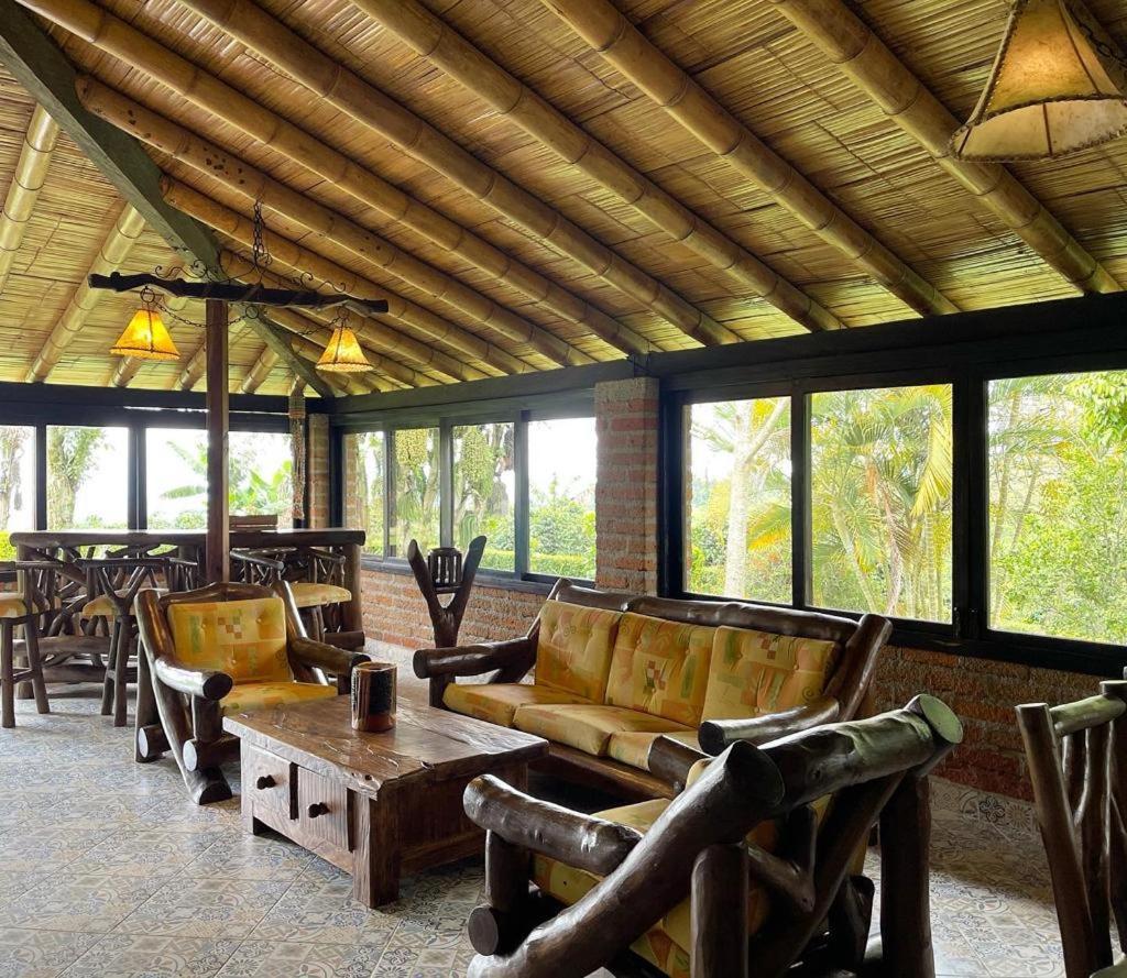 Hotel Bosques Del Saman Alcala Quimbaya Bagian luar foto