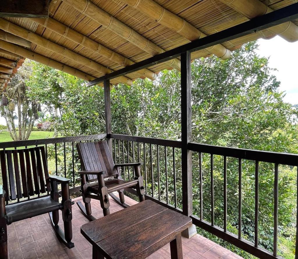 Hotel Bosques Del Saman Alcala Quimbaya Bagian luar foto